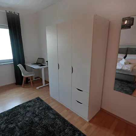 Goldhouse - Sauna, Whirlpool, Switch, Darts & Mehr Andernach