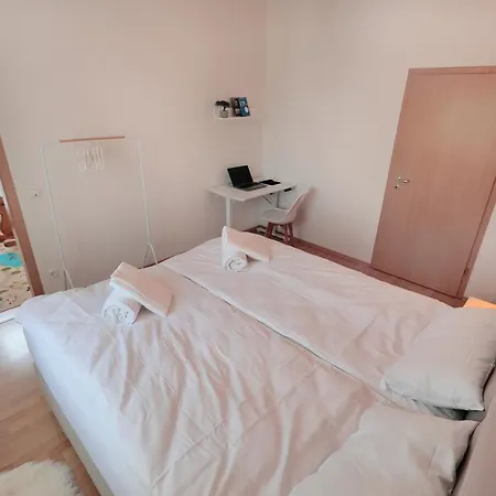 Goldhouse - Sauna, Whirlpool, Switch, Darts & Mehr Villa *