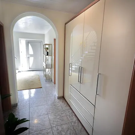 Villa Goldhouse - Sauna, Whirlpool, Switch, Darts & Mehr