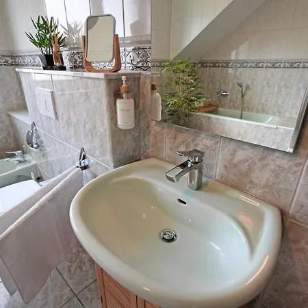 Goldhouse - Sauna, Whirlpool, Switch, Darts & Mehr Villa *