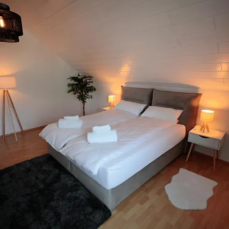 Villa Goldhouse - Sauna, Whirlpool, Switch, Darts & Mehr